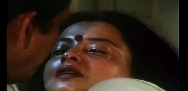  Hot Romantic scene of  REKHA 